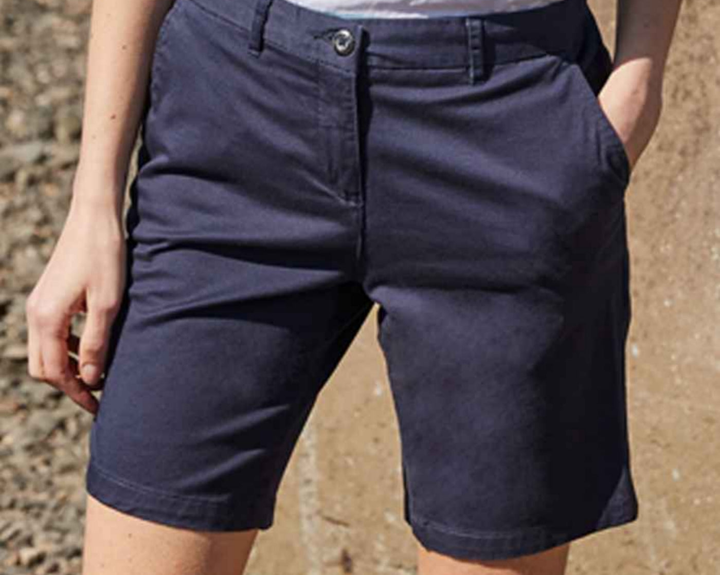 LADIES STRETCH CARGO SHORTS