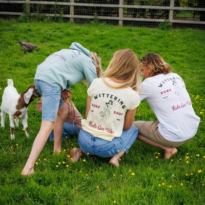 HULA GIRL - LADIES T-SHIRT- 2 COLOURS